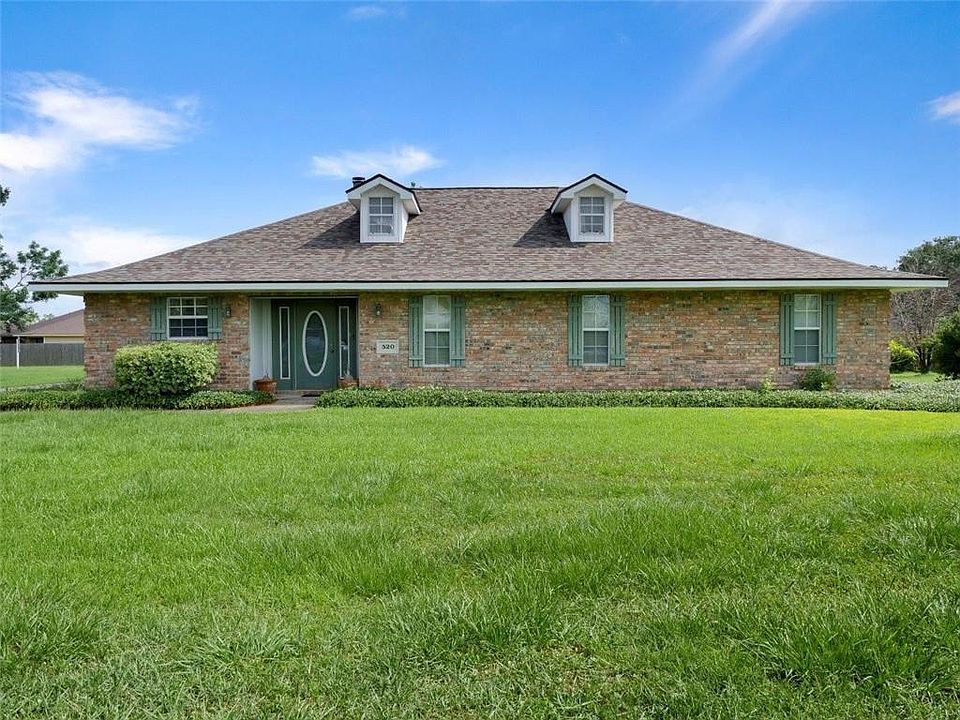 1st image of 520 S Lake Court Dr