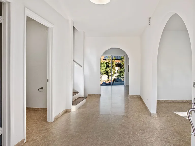 11000 Meadow Glen Way E — Photo 15