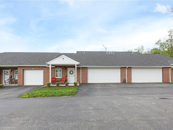 104 Aiden Ln Unit 2, New Kensington, PA 15068