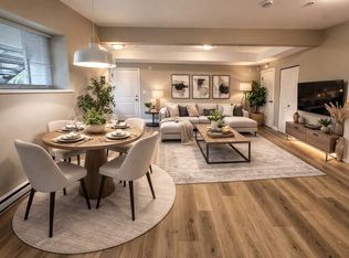 21292 123rd Ave, Maple Ridge, BC V2X4B6