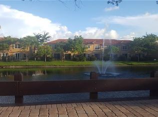 4929 N Harbor Isles Dr #204, Fort Lauderdale, FL 33312