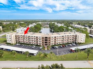 7975 58th Ave N UNIT 403, Saint Petersburg, FL 33709