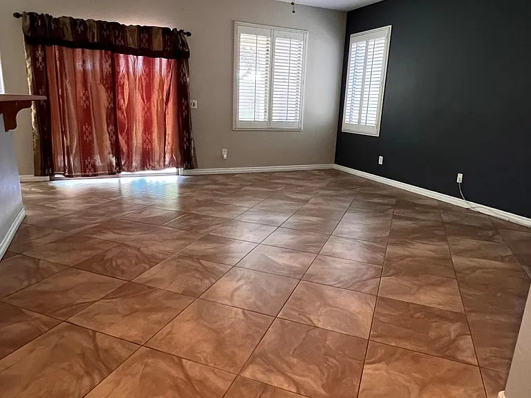4601 W Donner Dr — Photo 7