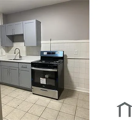10320 S Walden Pkwy #BS — Photo 1