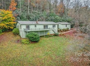 165 Quiet Pond Ln, Pisgah Forest, NC 28768