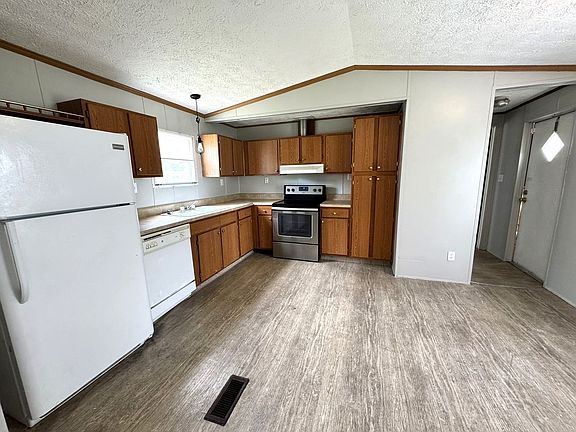 4th image of 7527 Algood St
