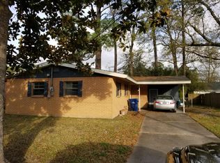 105 Arkansas St, Sulphur, LA 70663