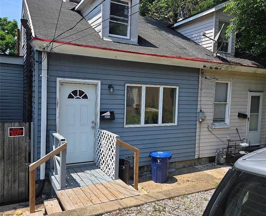 1st image of 3015 Hartman St