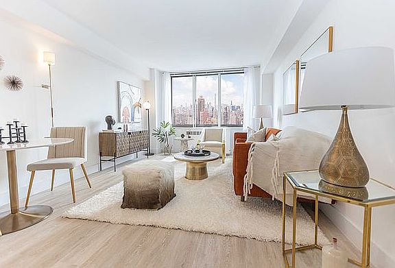 3rd image of 1735 York Ave APT 9F