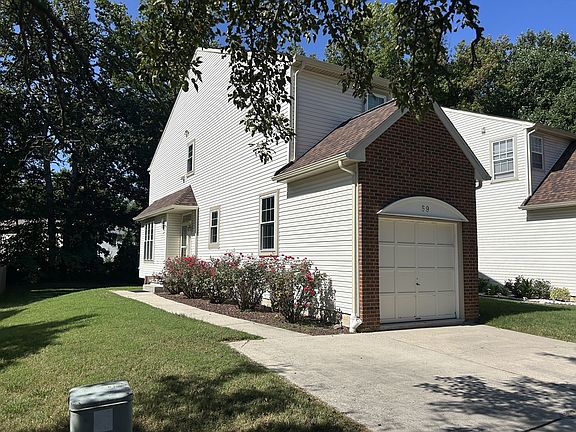 2nd image of 59 Mahopac Dr