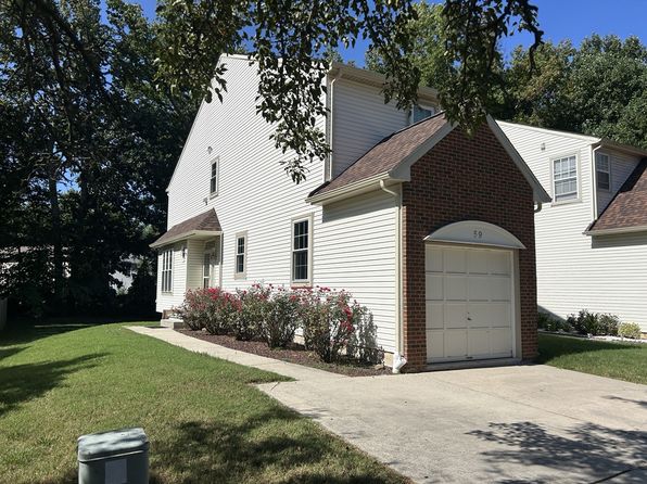 59 Mahopac Dr