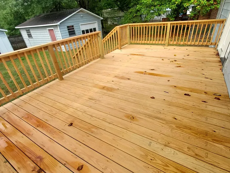 702 Wildwood Ave — Photo 4