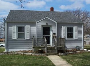 295 N Blaine Ave, Bradley, IL 60915