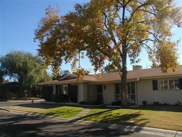 True 4 bedroom in Arcadia