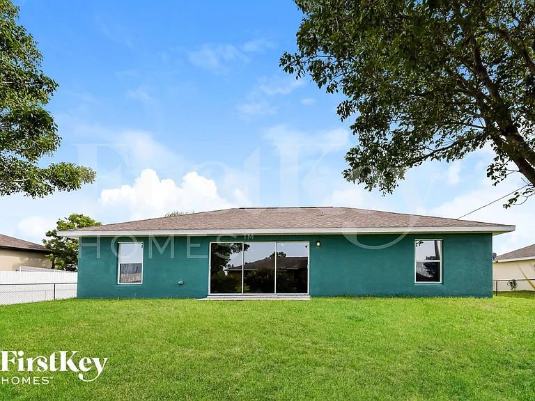 1418 NW 19th St — Photo 15