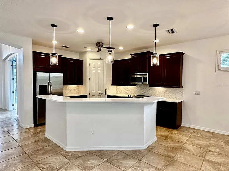 1321 Cielo Ct — Photo 10