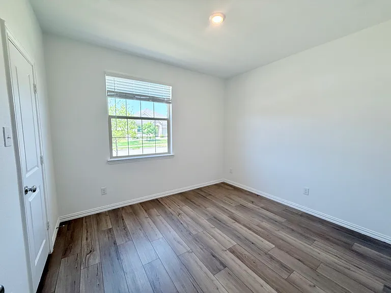 11424 Woody Creek Trl — Photo 6