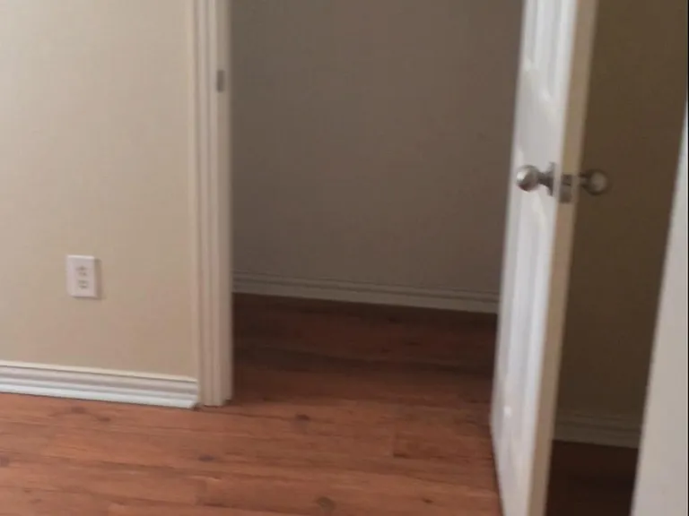 5530 Brookview Ct — Photo 8