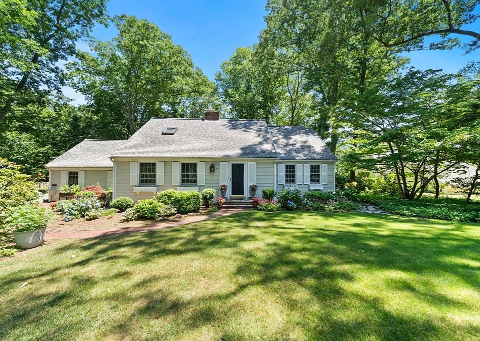 1st image of 55 Fox Run Rd