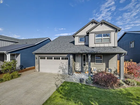 1043 Vista Oaks Dr, Forest Grove, OR 97116
