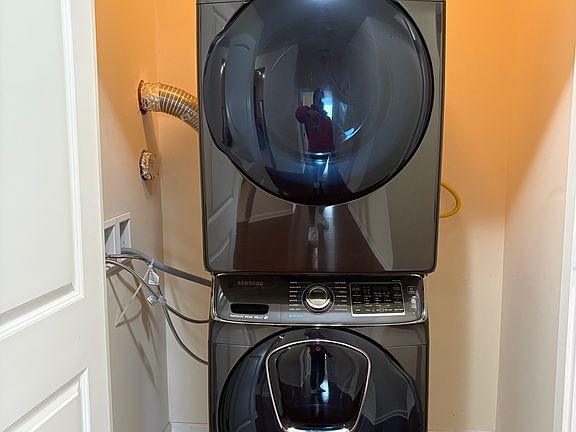 Washer and dryer (inside the unit)