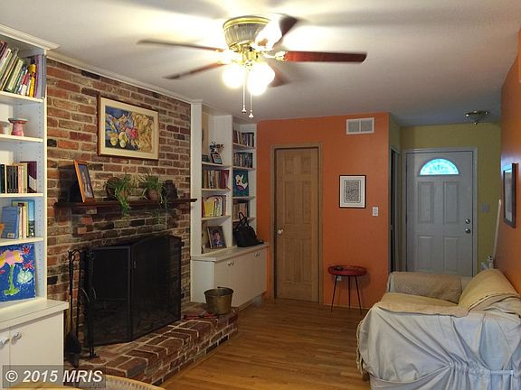 Beautiful Custom Built-ins and Fireplace
