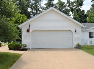 6721 Hidden Lake Trl #6721, Brecksville, OH 44141