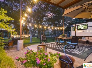 112 Erskine Ferry Rd, Seguin, TX 78155