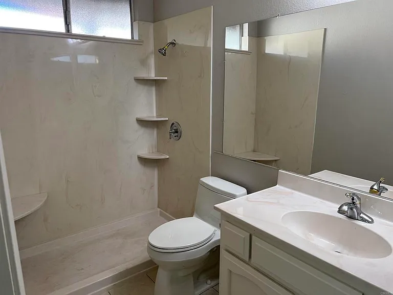 1282 Whitsett Dr — Photo 17