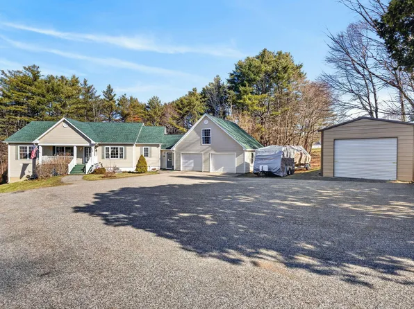 384 Pond Road, Lewiston, ME 04240