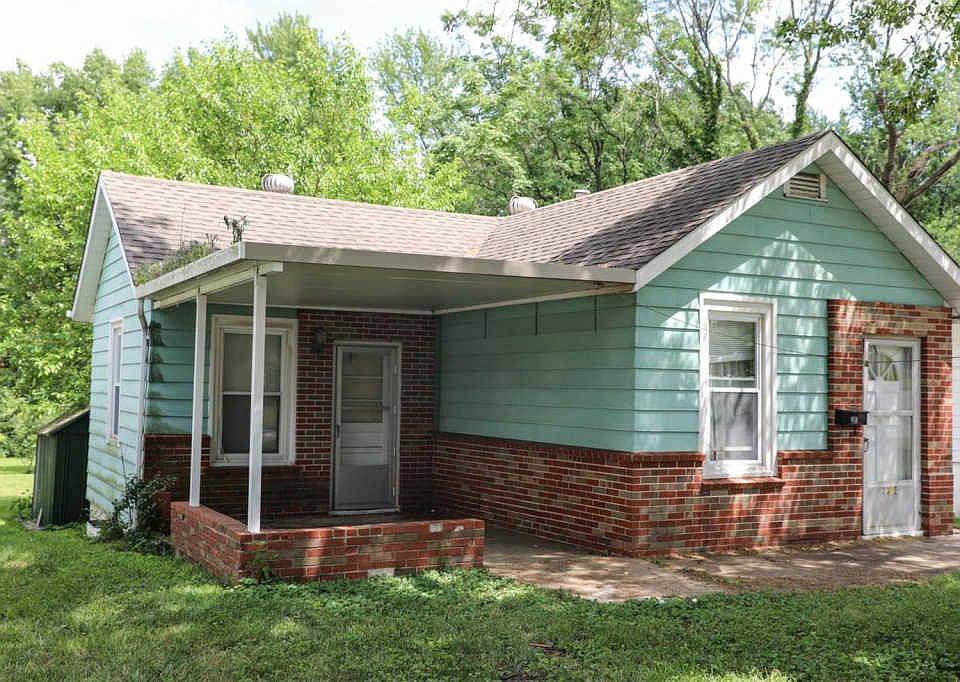 1st image of 2344 Wengler Ave