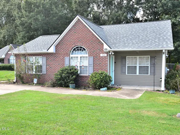 720 Westview Court, Nashville, NC 27856
