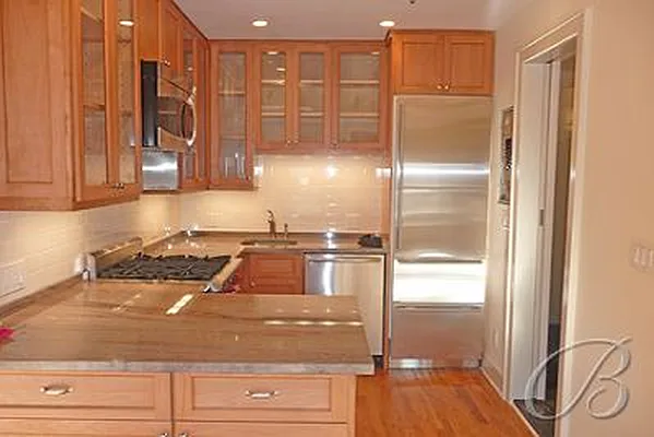 Rented by Bellmarc Realty | media 14