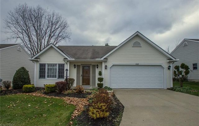 1st image of 622 Thornberry Ln