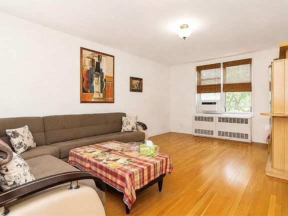 3rd image of 3202 Nostrand Ave APT 4G