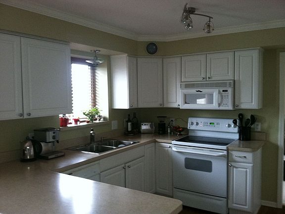 2nd image of 259 Sandrock Ct