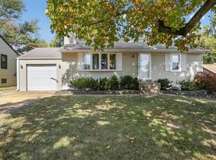 10843 Lawnbrook Dr, Saint Louis, MO 63123