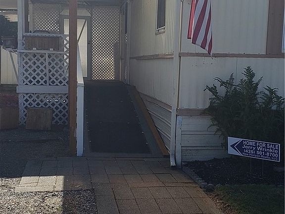 2nd image of 3715 152nd Street NE #22