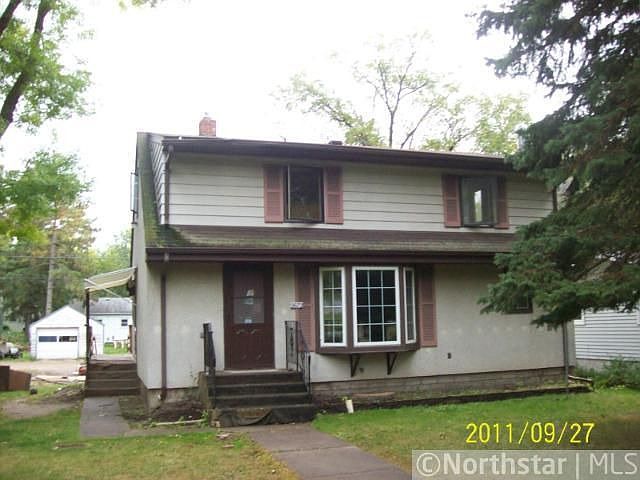1st image of 2672 4th Ave E