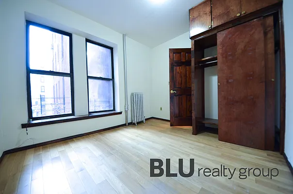 Rented by BLU Real Estate | media 14
