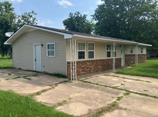 21857 Luann Dr, Malden, MO 63863