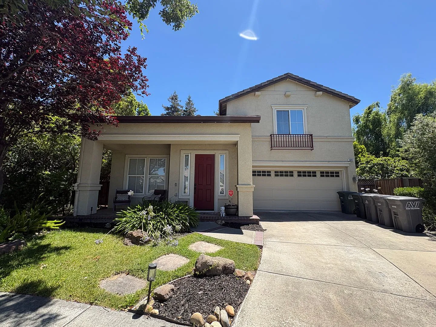 Beautiful Two Floor 4bd/3ba Home Available In Dublin Ca — Photo 1