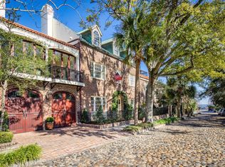 16 S Adgers Whf, Charleston, SC 29401