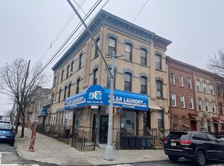 1692 Grove St, Flushing, NY 11385