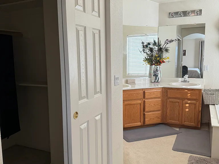 2155 Devin Ct — Photo 8
