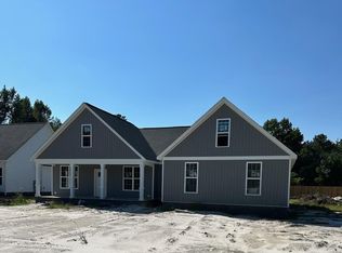 321 Bobbys Dr, Newport, NC 28570