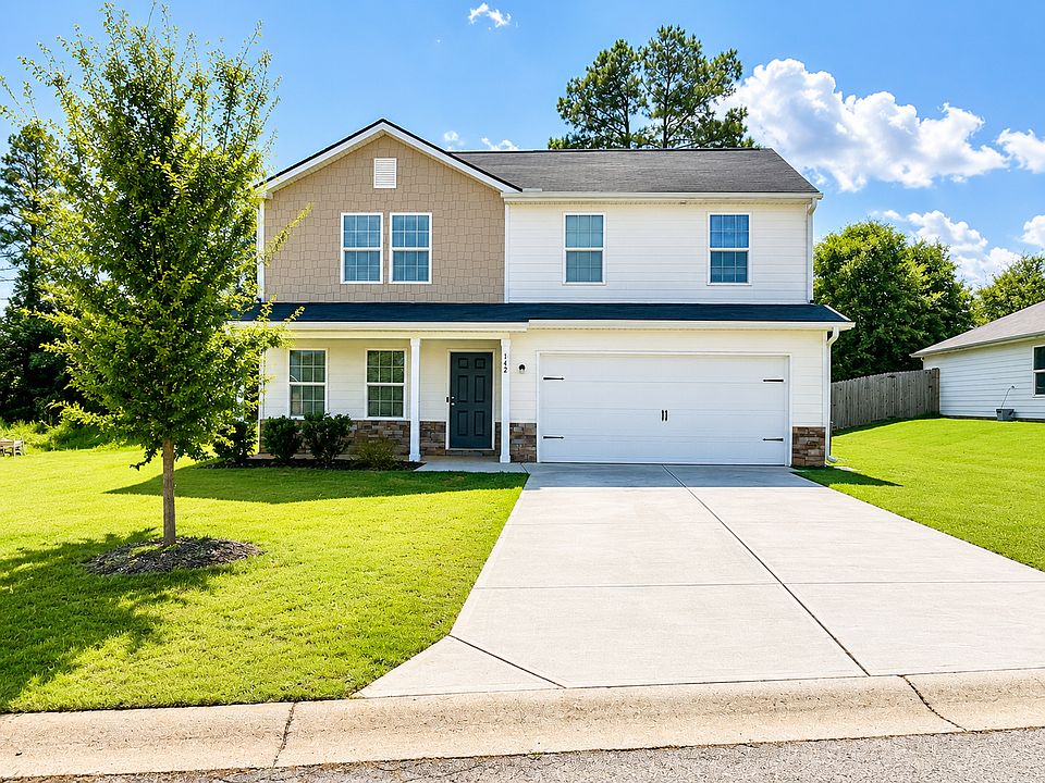 1st image of 142 Dogwood Ln
