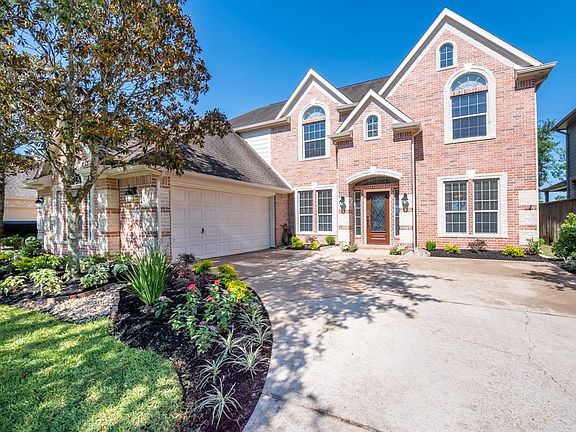 5th image of 1711 Hidden Brook Ln