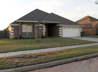 4924 Falcon Crest Blvd, Wichita Falls, TX 76310