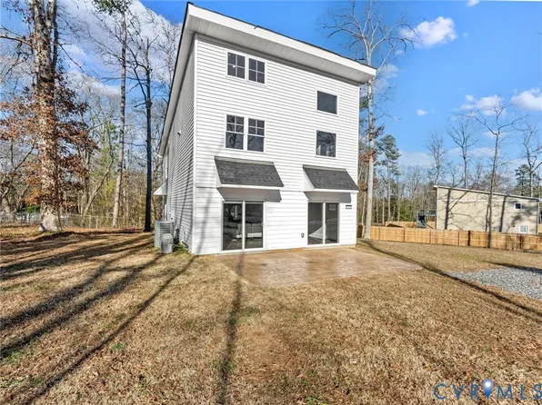 13335 Happy Hill Rd, Chester, VA 23831